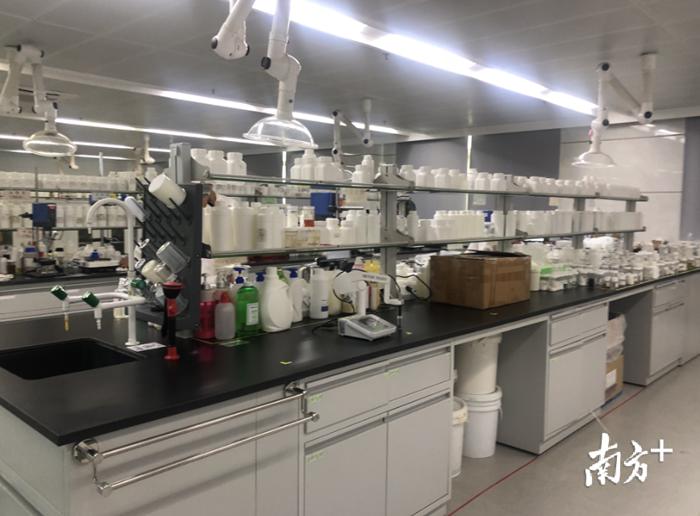 共同制定全球首个奢侈品级天然成分认证体系