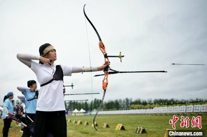 全国射箭U14／U16锦标赛在天津北辰区举行，966名